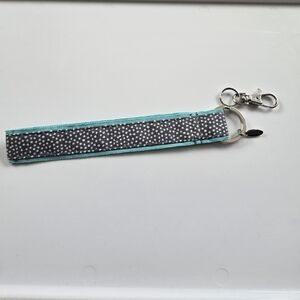 Thirty-One Wristlet Key Fob In Gray Pin Dots